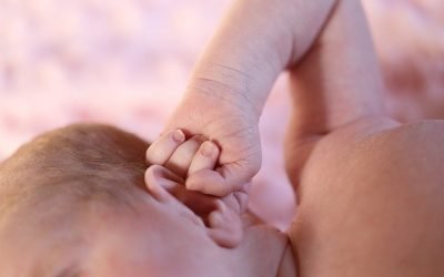 ¿Cómo se realizan las pruebas de detección de sordera en bebés?